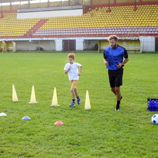 مدرسه فوتبال