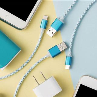 طراحی سایت لوازم جانبی موبایل