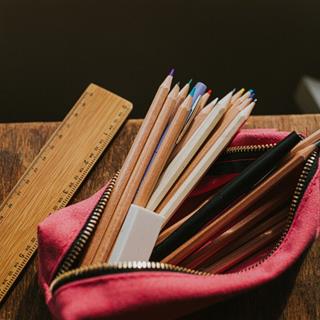 لوازم‌التحریر