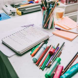 لوازم‌التحریر