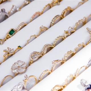 طراحی سایت فروش طلا و جواهر