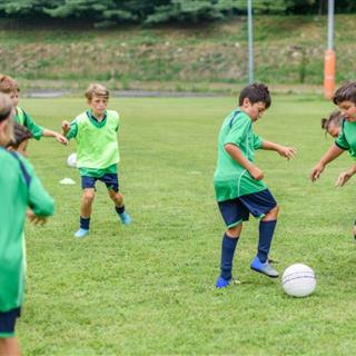 مدرسه فوتبال