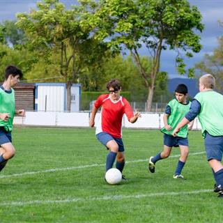 مدرسه فوتبال