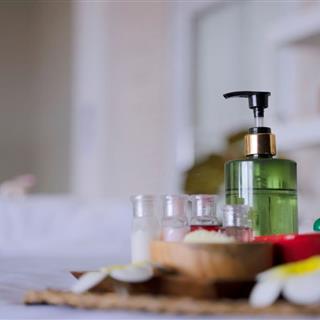  آرایشی و بهداشتی