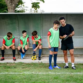 مدرسه فوتبال