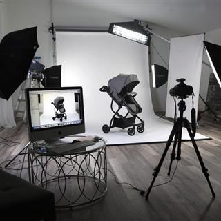 آتلیه عکاسی و فیلم‌ برداری