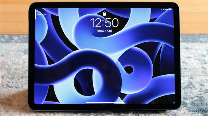 تاریخ معرفی آیپد ایر